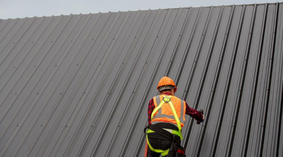 Expert tile roof repair services in Howey In The Hills, FL